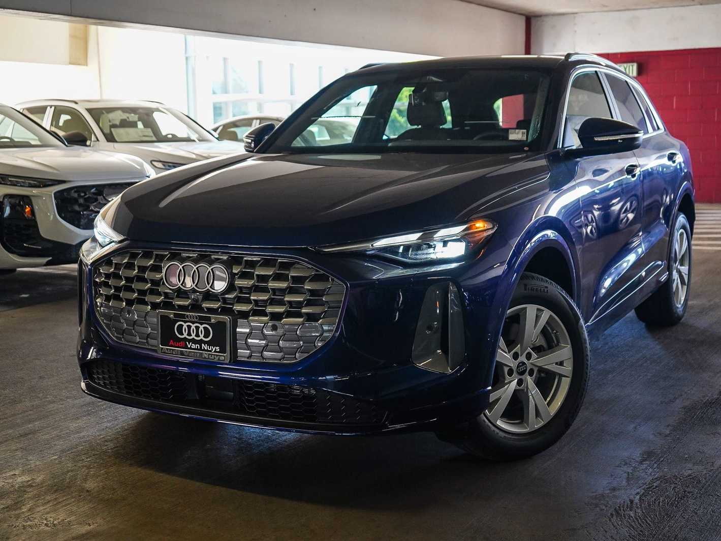 Thumbnail: 2026 Audi Q5 - 1