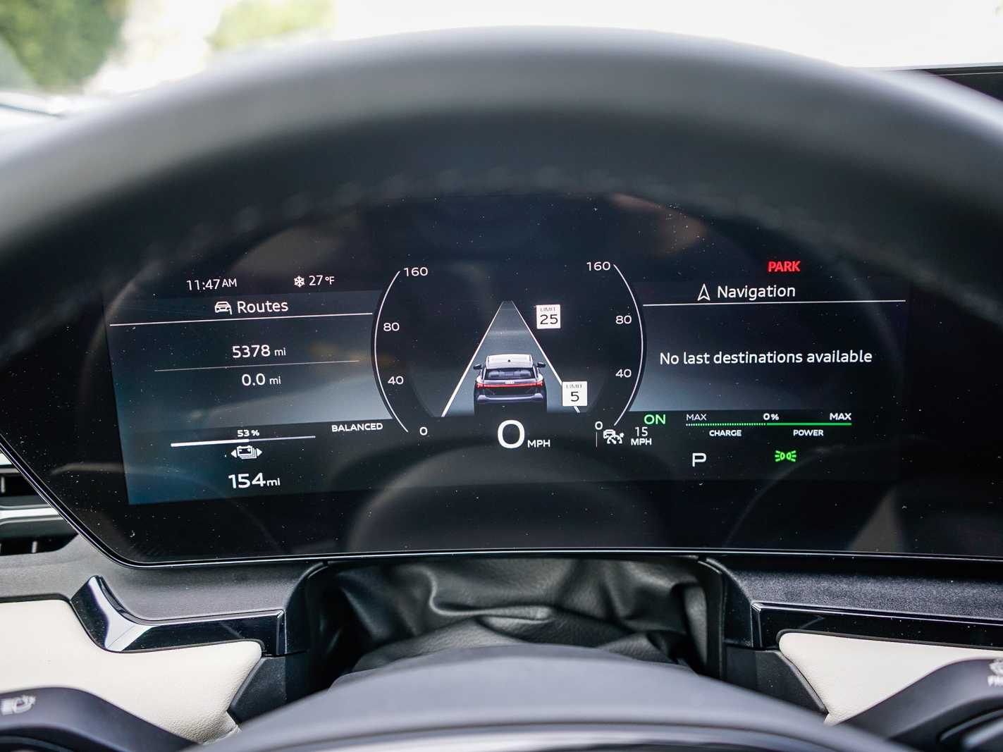 Thumbnail: 2025 Audi Q6 e-tron - 24