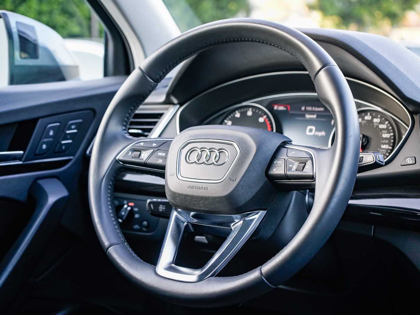 Thumbnail: 2019 Audi Q5 - 15