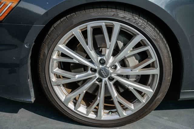 Thumbnail: 2019 Audi A6 - 10
