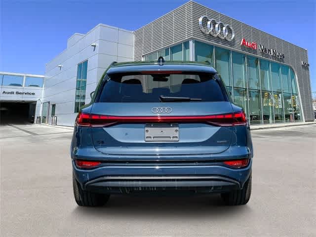 Thumbnail: 2025 Audi Q6 e-tron - 3