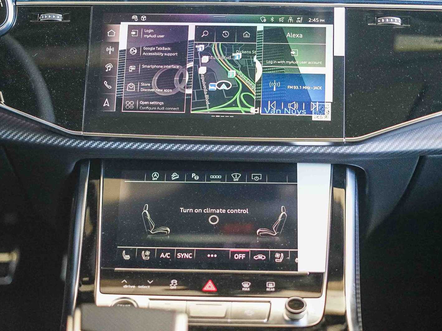 Thumbnail: 2025 Audi RS Q8 - 14