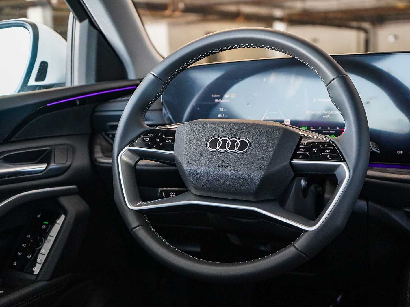 Thumbnail: 2025 Audi Q5 - 15