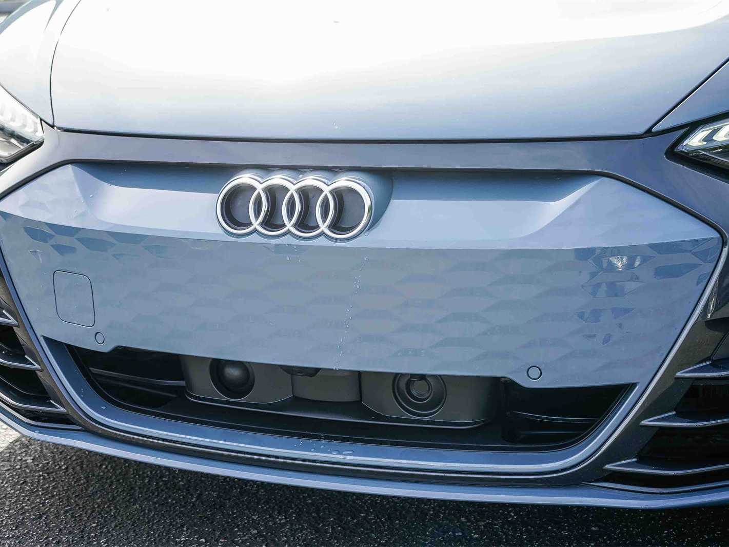 Thumbnail: 2023 Audi e-tron GT - 8