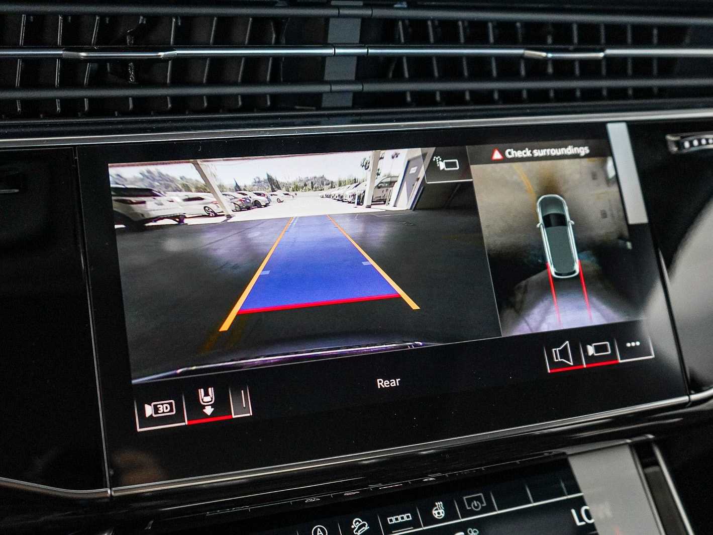 Thumbnail: 2026 Audi Q7 - 25