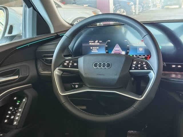 Thumbnail: 2025 Audi Q5 - 15