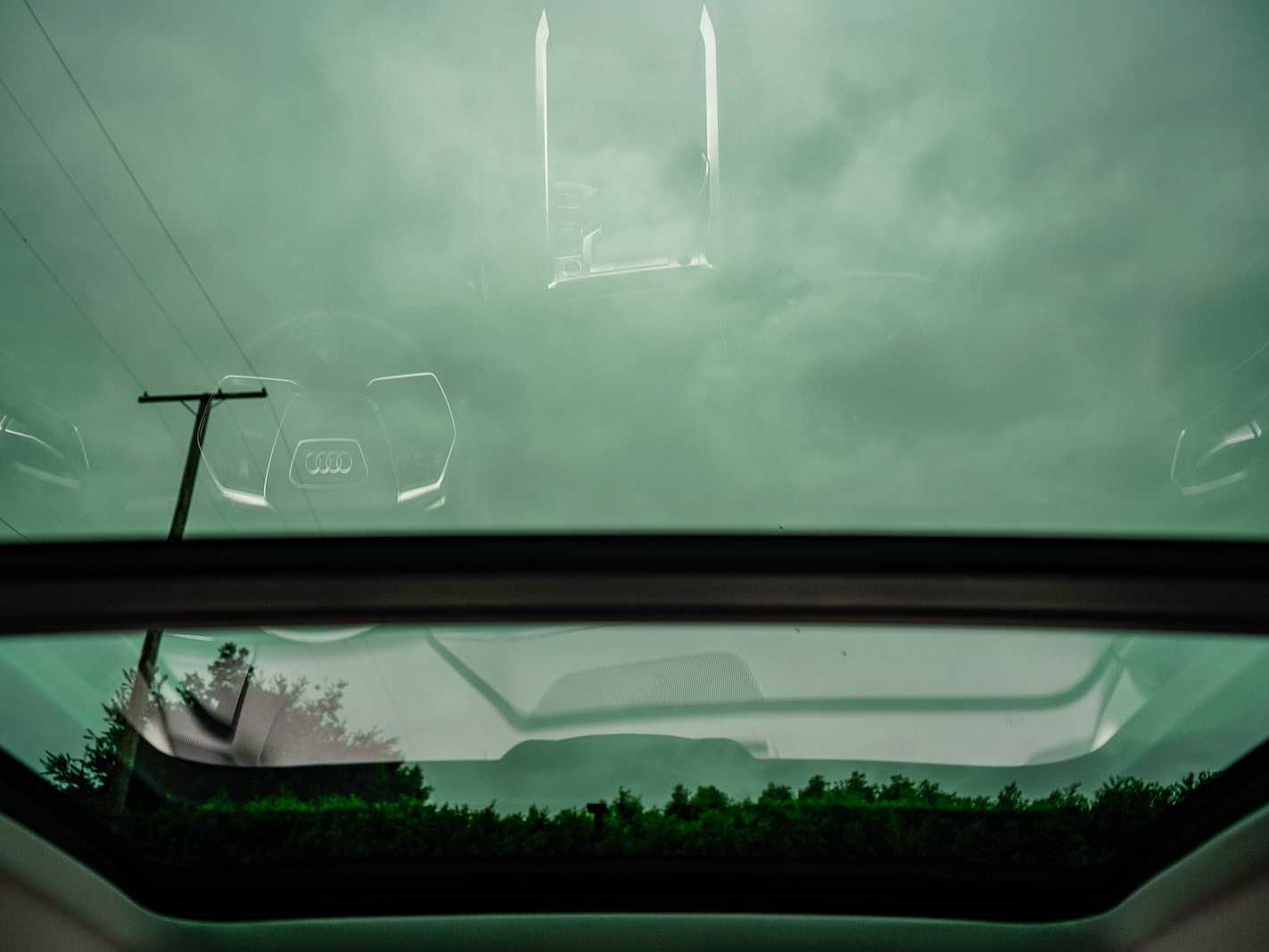 Thumbnail: 2024 Audi Q8 e-tron - 11