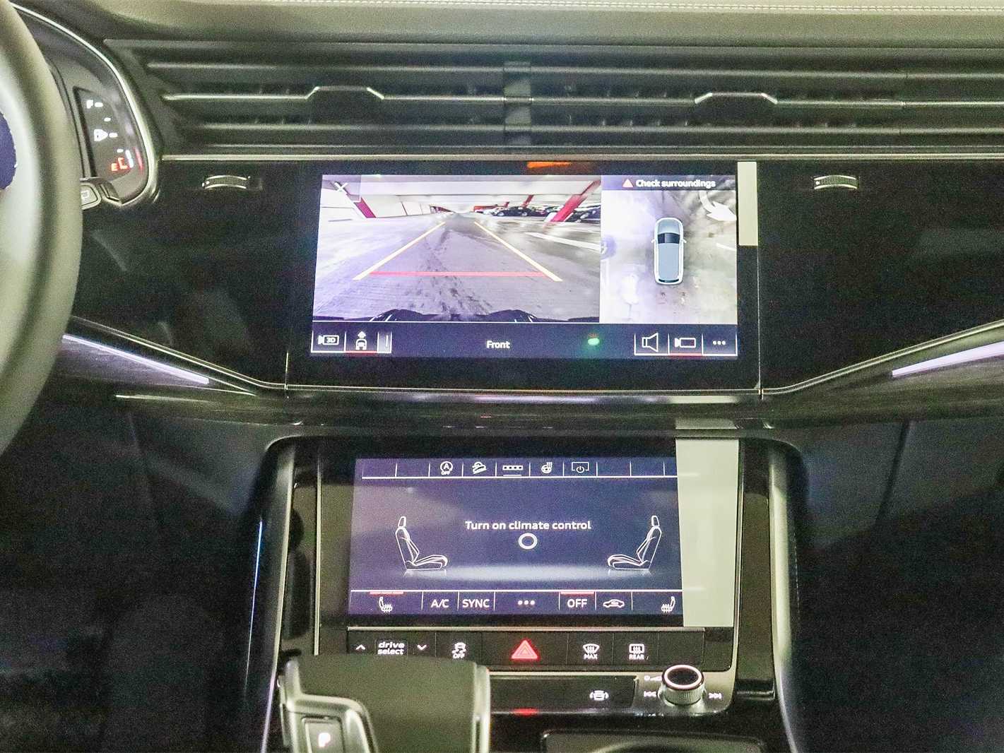 Thumbnail: 2026 Audi Q7 - 14