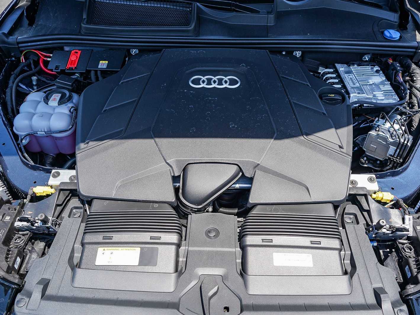 Thumbnail: 2026 Audi Q7 - 26