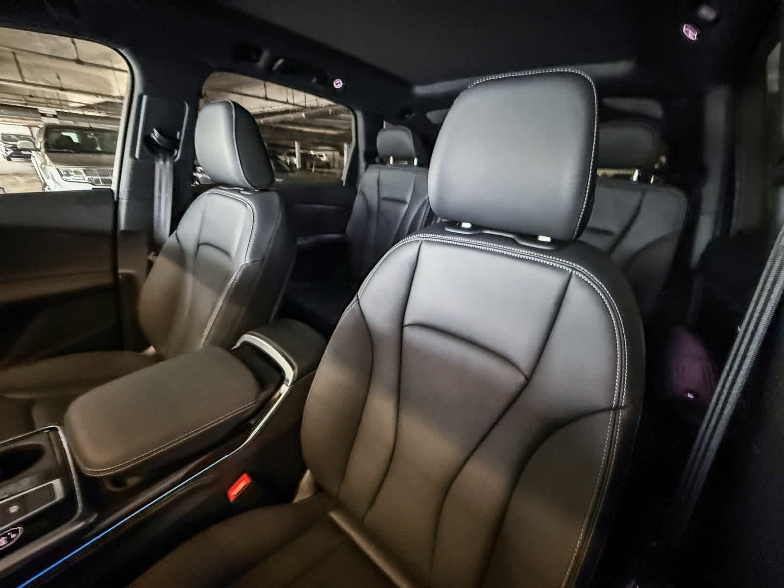 Thumbnail: 2026 Audi Q7 - 26