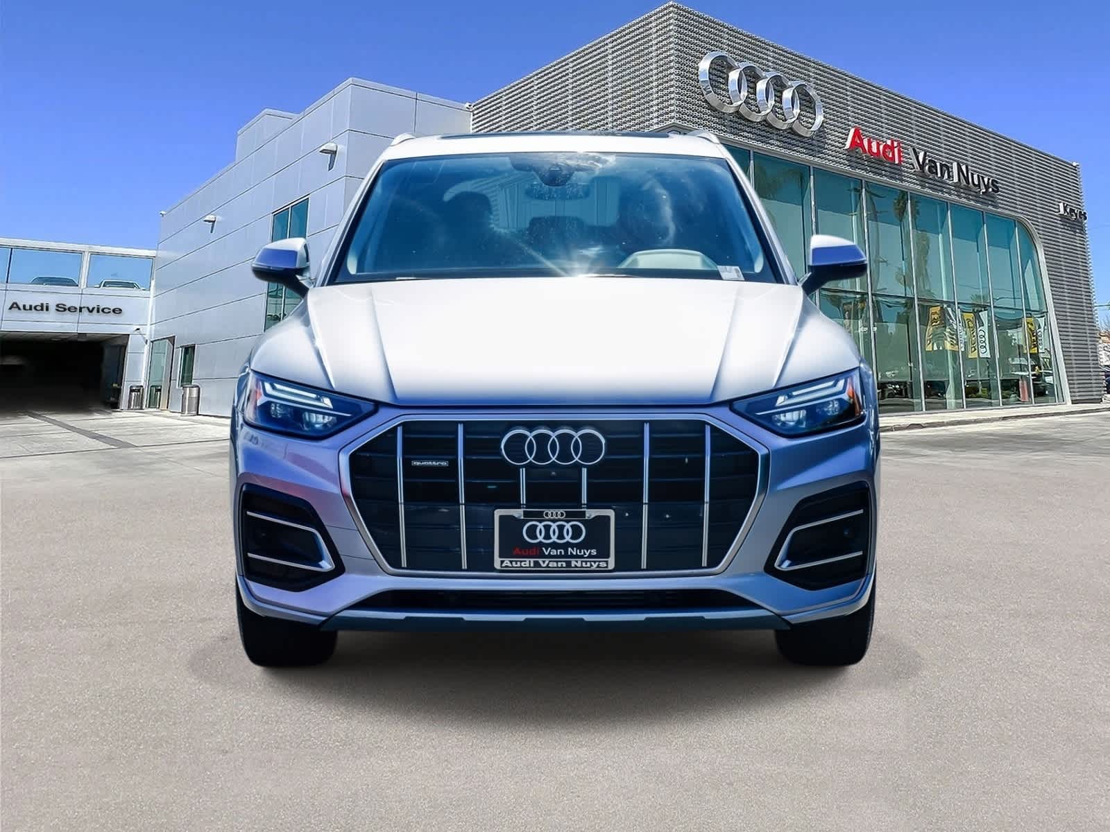 Thumbnail: 2023 Audi Q5 - 6