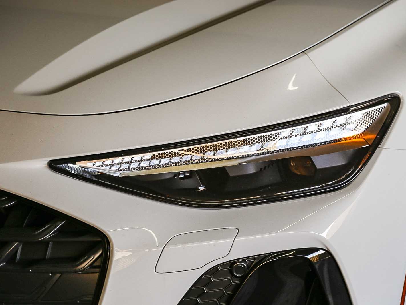 Thumbnail: 2026 Audi A6 - 7