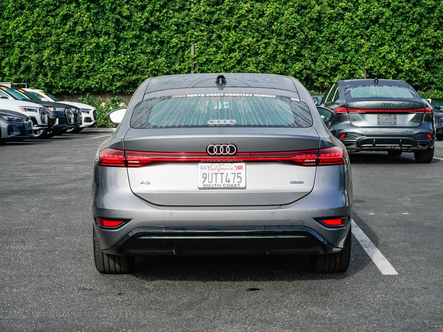 Thumbnail: 2025 Audi e-tron - 3