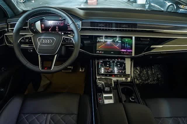 Thumbnail: 2025 Audi S8 - 12