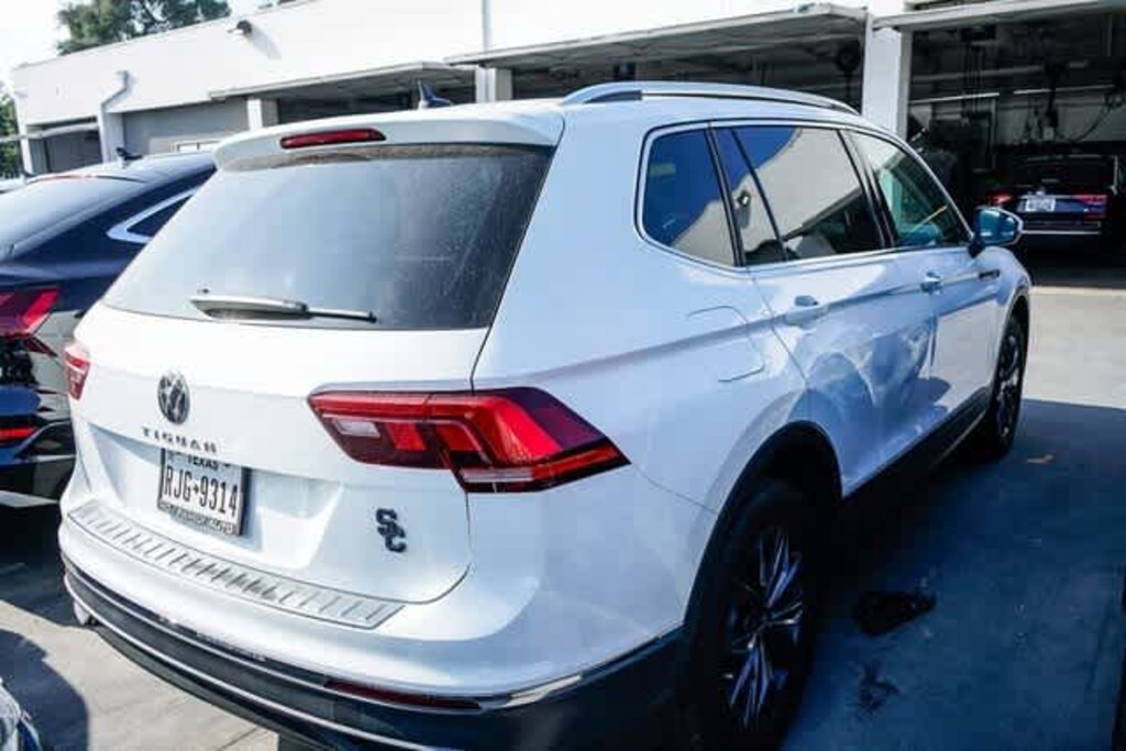 Used 2022 Volkswagen Tiguan SE SUV