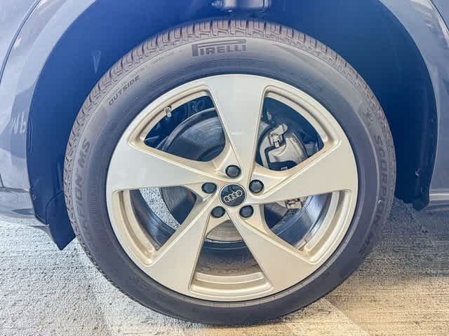 Thumbnail: 2025 Audi Q5 - 9