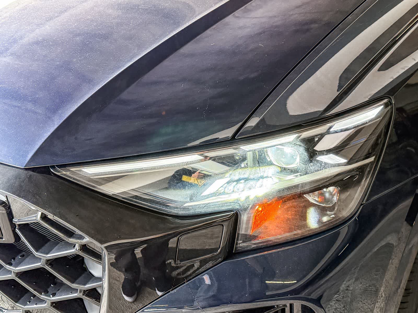 Thumbnail: 2026 Audi RS Q8 - 10