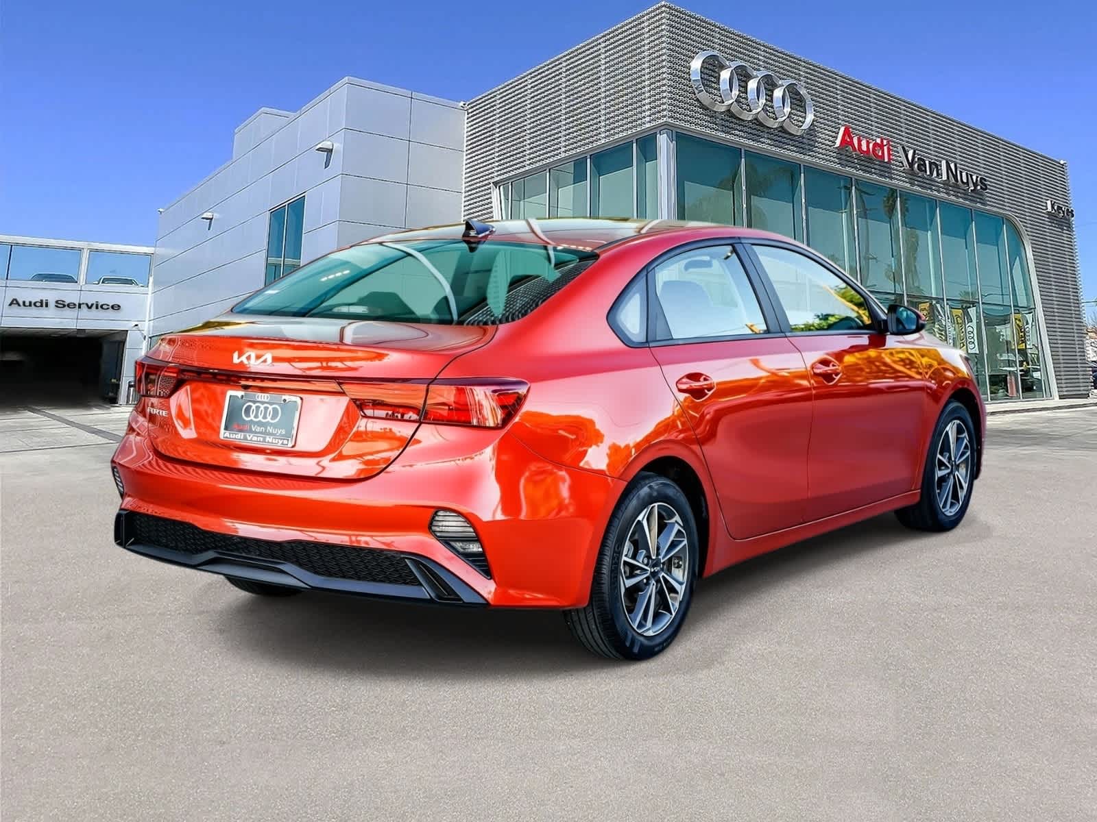 Thumbnail: 2023 Kia Forte - 4