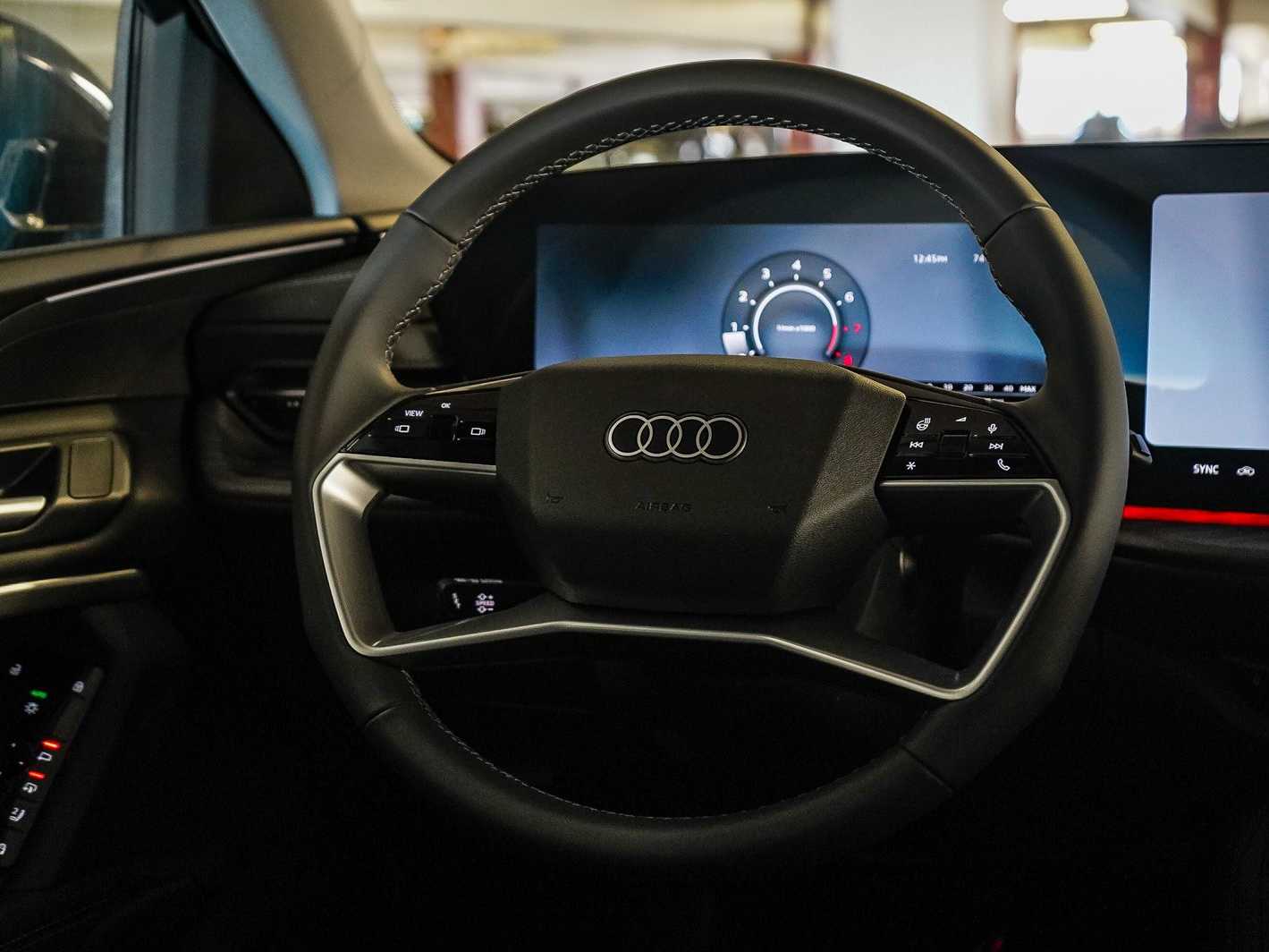 Thumbnail: 2026 Audi Q5 - 15