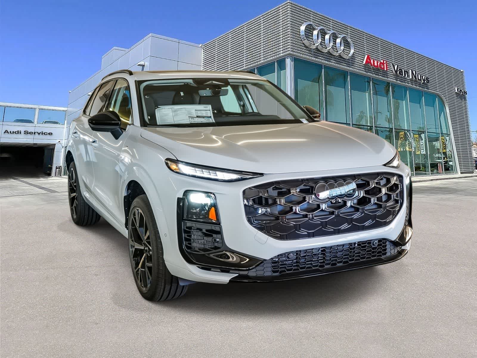 Thumbnail: 2026 Audi Q3 - 3