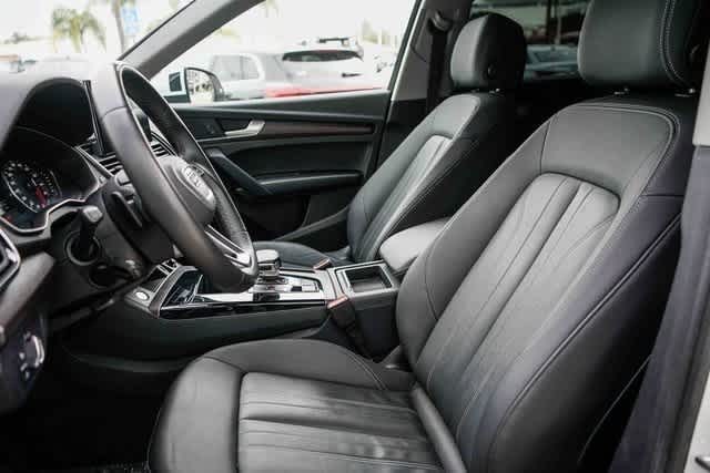 Thumbnail: 2022 Audi Q5 - 17