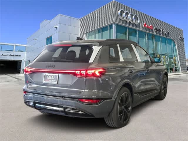 Thumbnail: 2025 Audi SQ6 e-tron - 3