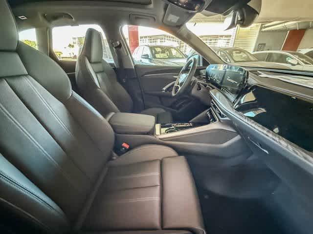 Thumbnail: 2025 Audi Q5 - 17