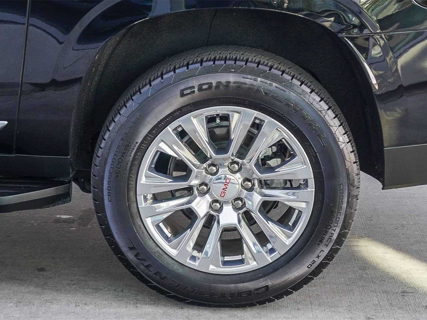 Thumbnail: 2025 GMC Yukon XL - 11