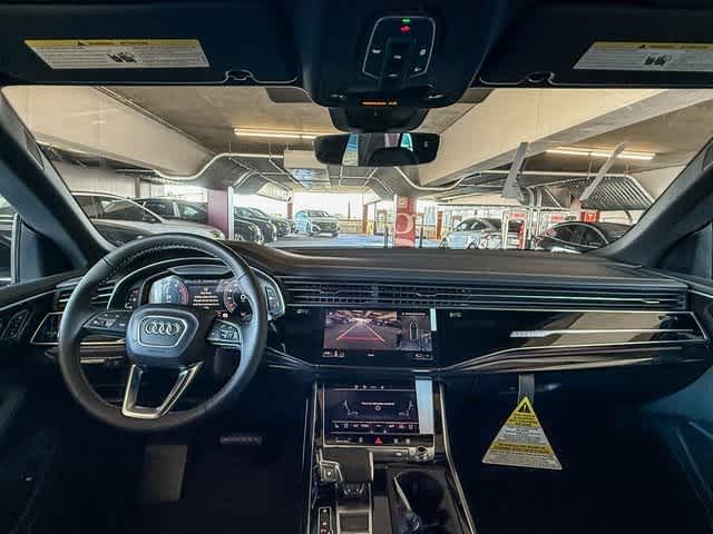 Thumbnail: 2026 Audi Q8 - 12