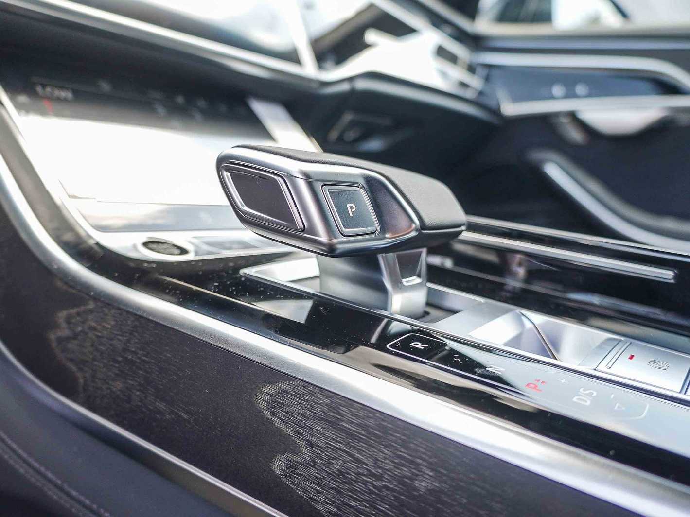 Thumbnail: 2026 Audi A8 - 24