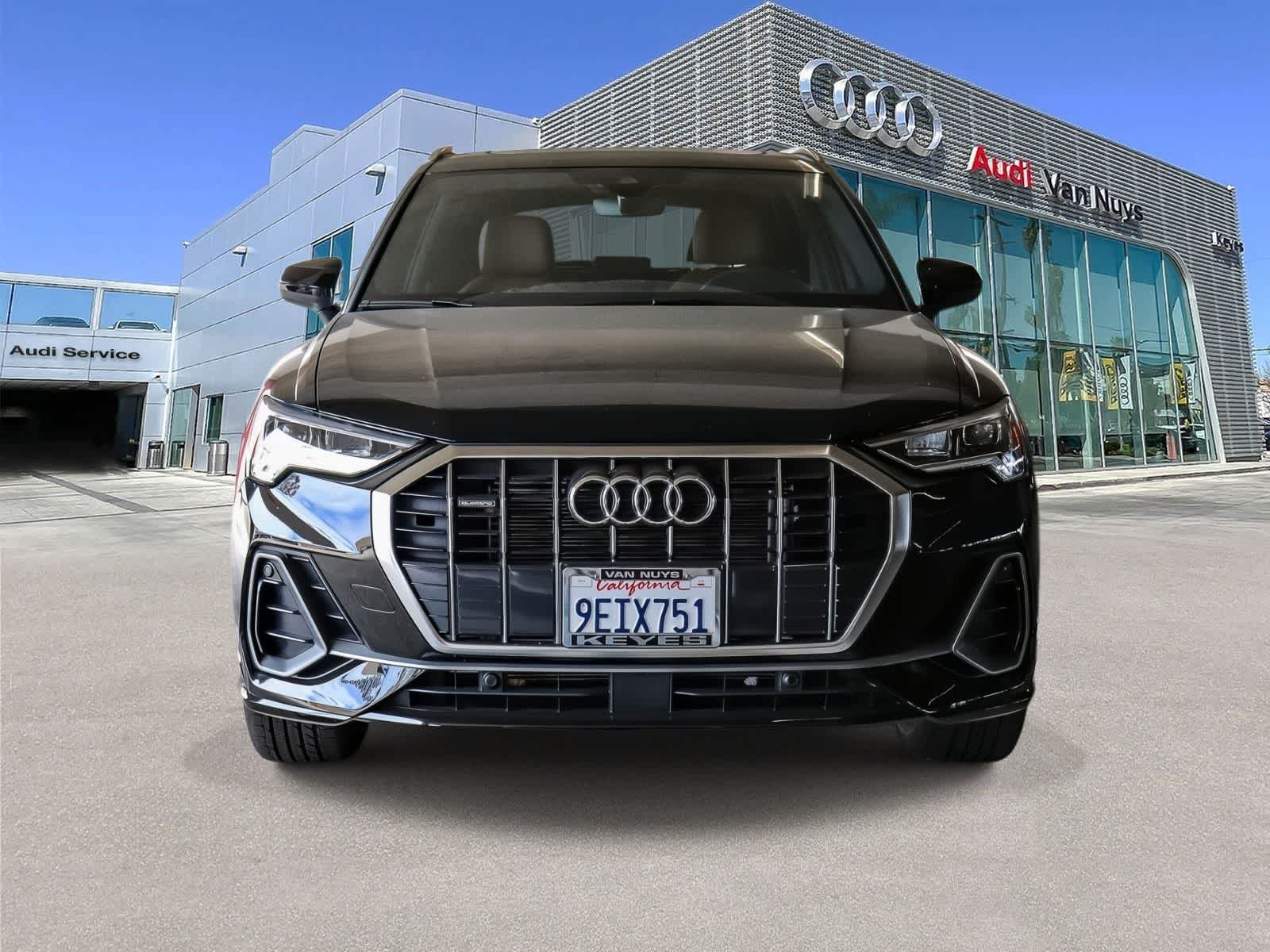 Thumbnail: 2023 Audi Q3 - 6