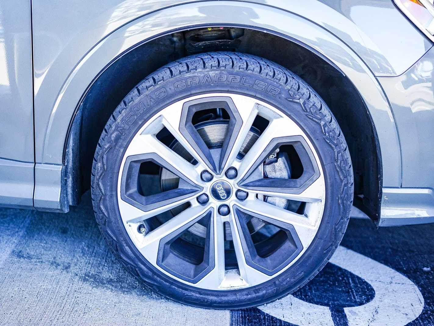 Thumbnail: 2020 Audi Q3 - 9