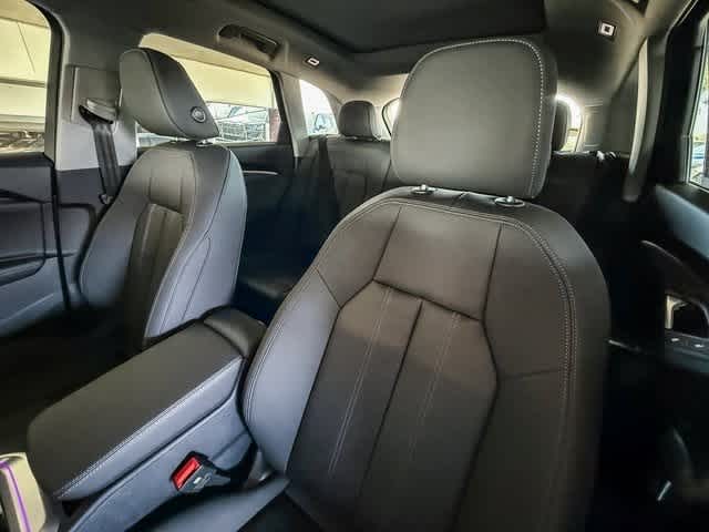 Thumbnail: 2025 Audi Q5 - 26