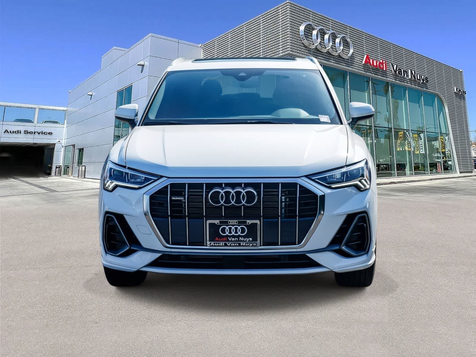 Thumbnail: 2025 Audi Q3 - 6