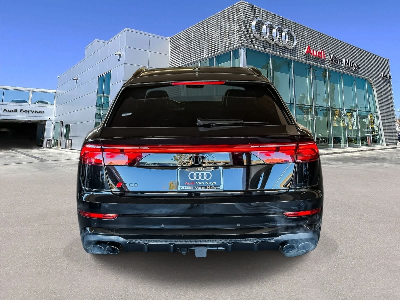 Thumbnail: 2026 Audi SQ8 - 5