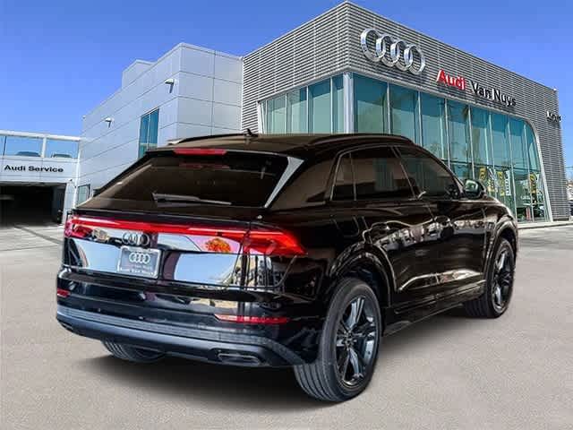 Thumbnail: 2026 Audi Q8 - 4