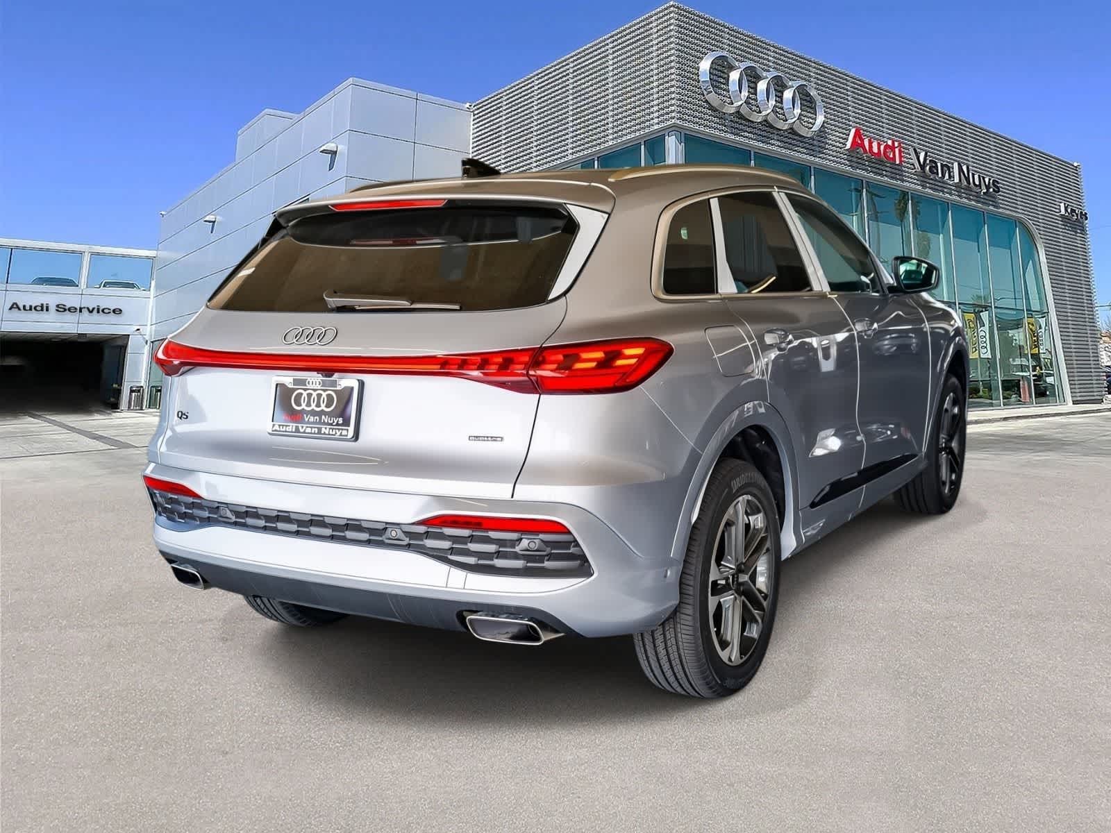 Thumbnail: 2026 Audi Q5 - 4