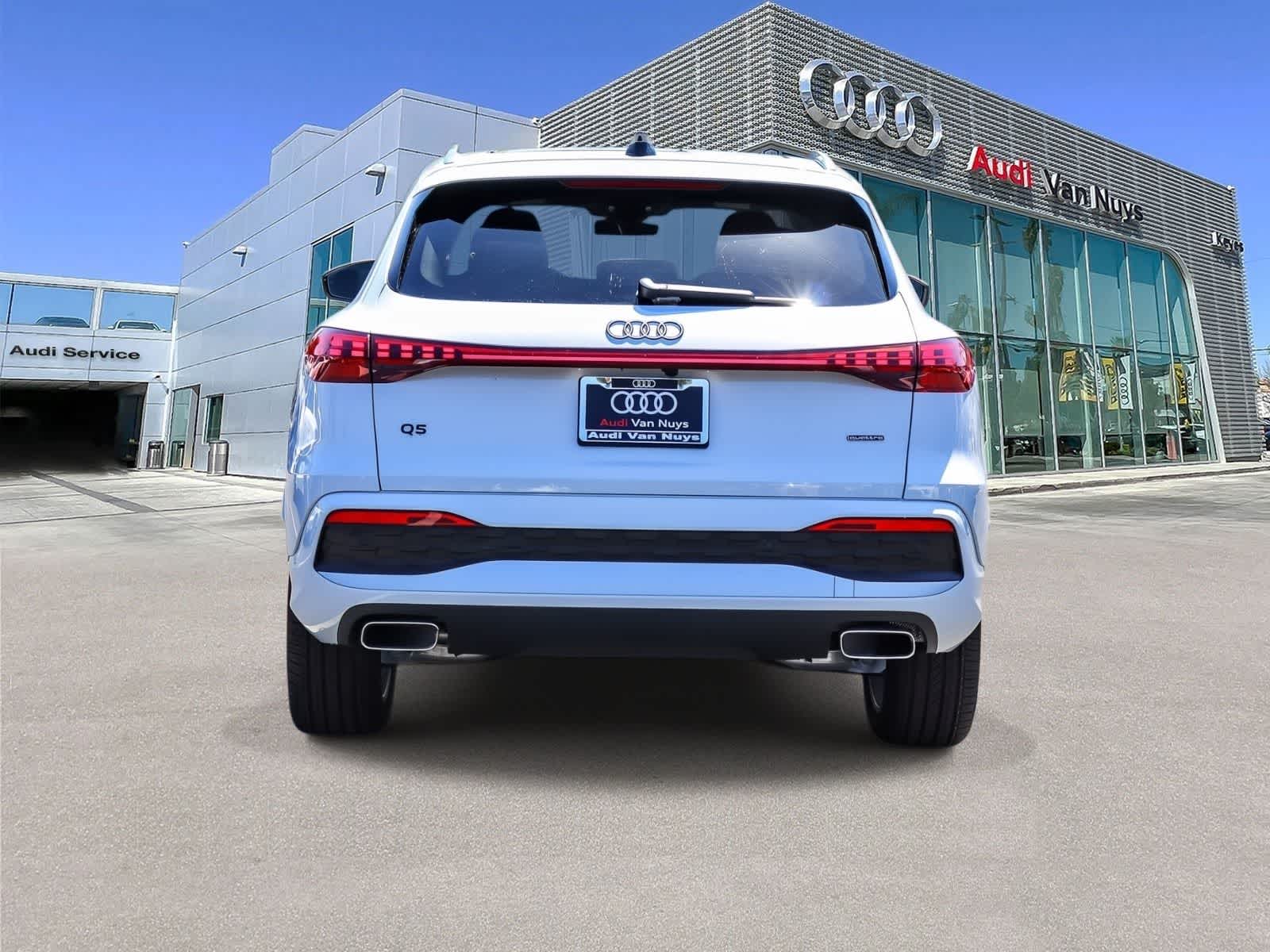 Thumbnail: 2025 Audi Q5 - 3