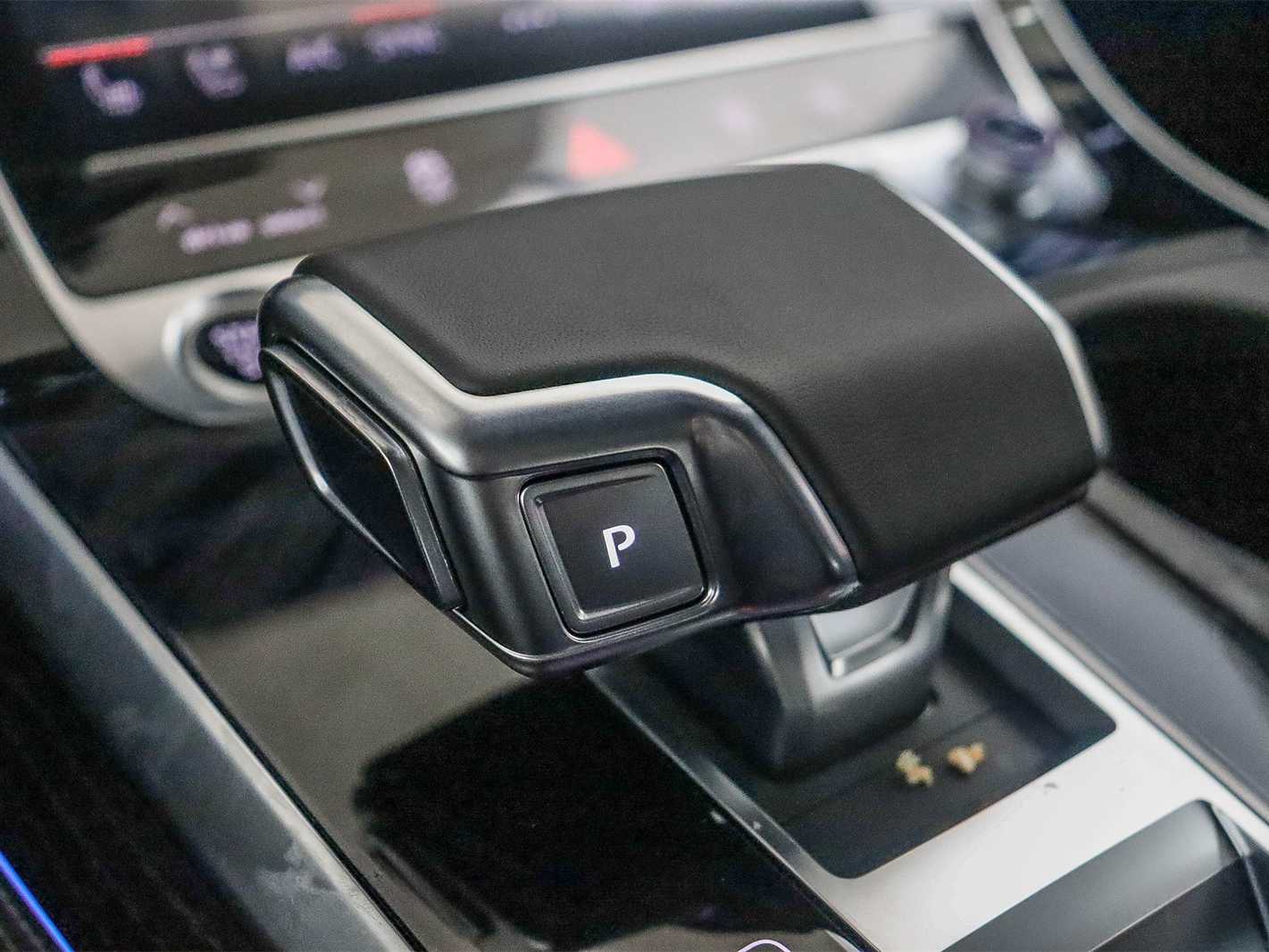 Thumbnail: 2026 Audi Q7 - 24