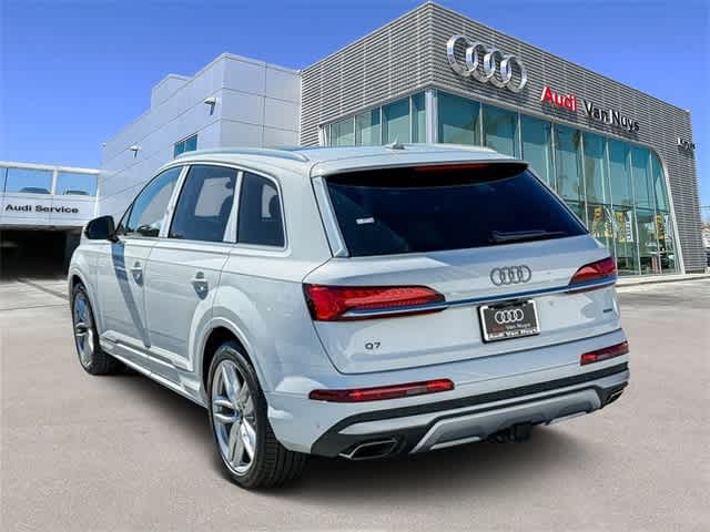 Thumbnail: 2025 Audi Q7 - 6