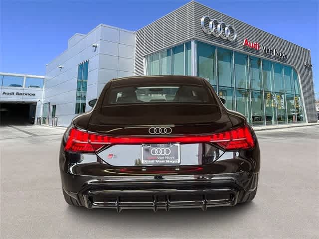 Thumbnail: 2025 Audi e-tron GT - 5