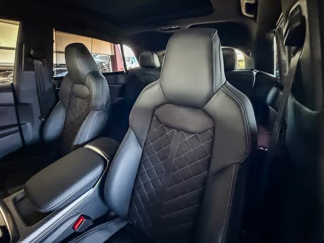Thumbnail: 2026 Audi SQ8 - 26