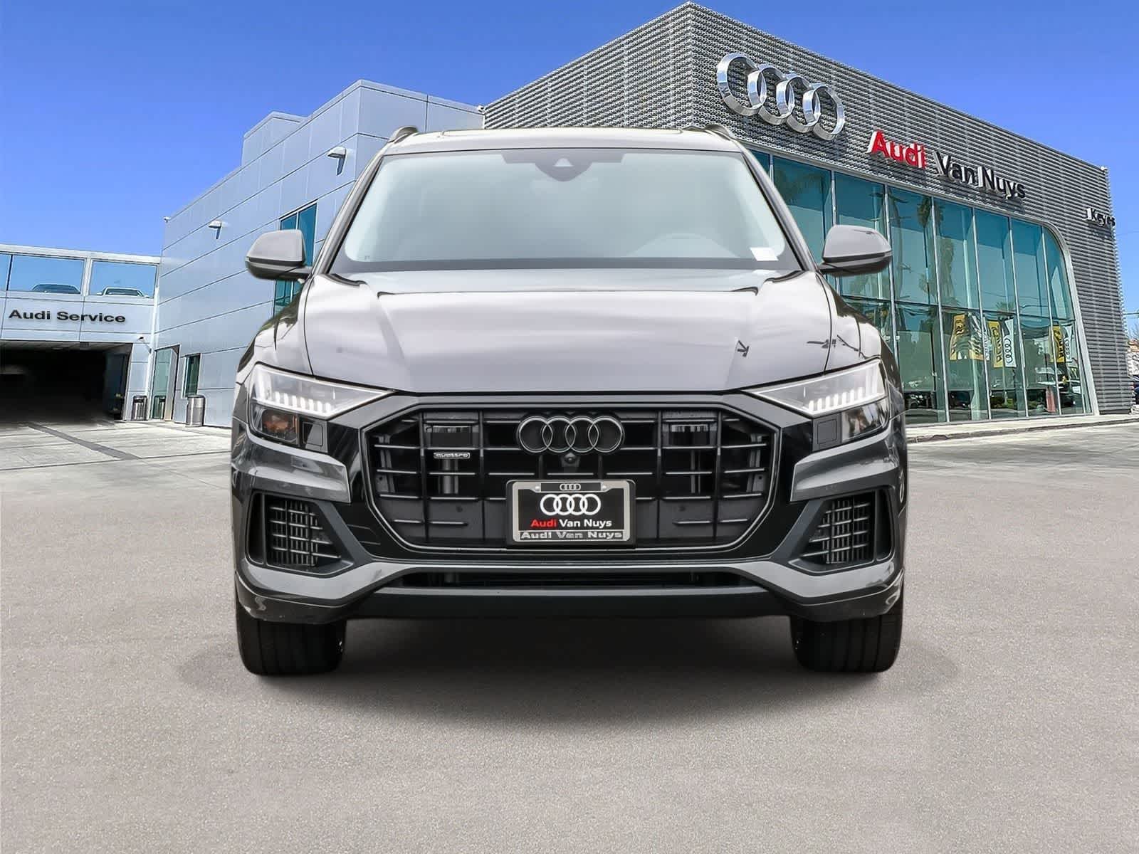 Thumbnail: 2023 Audi Q8 - 6