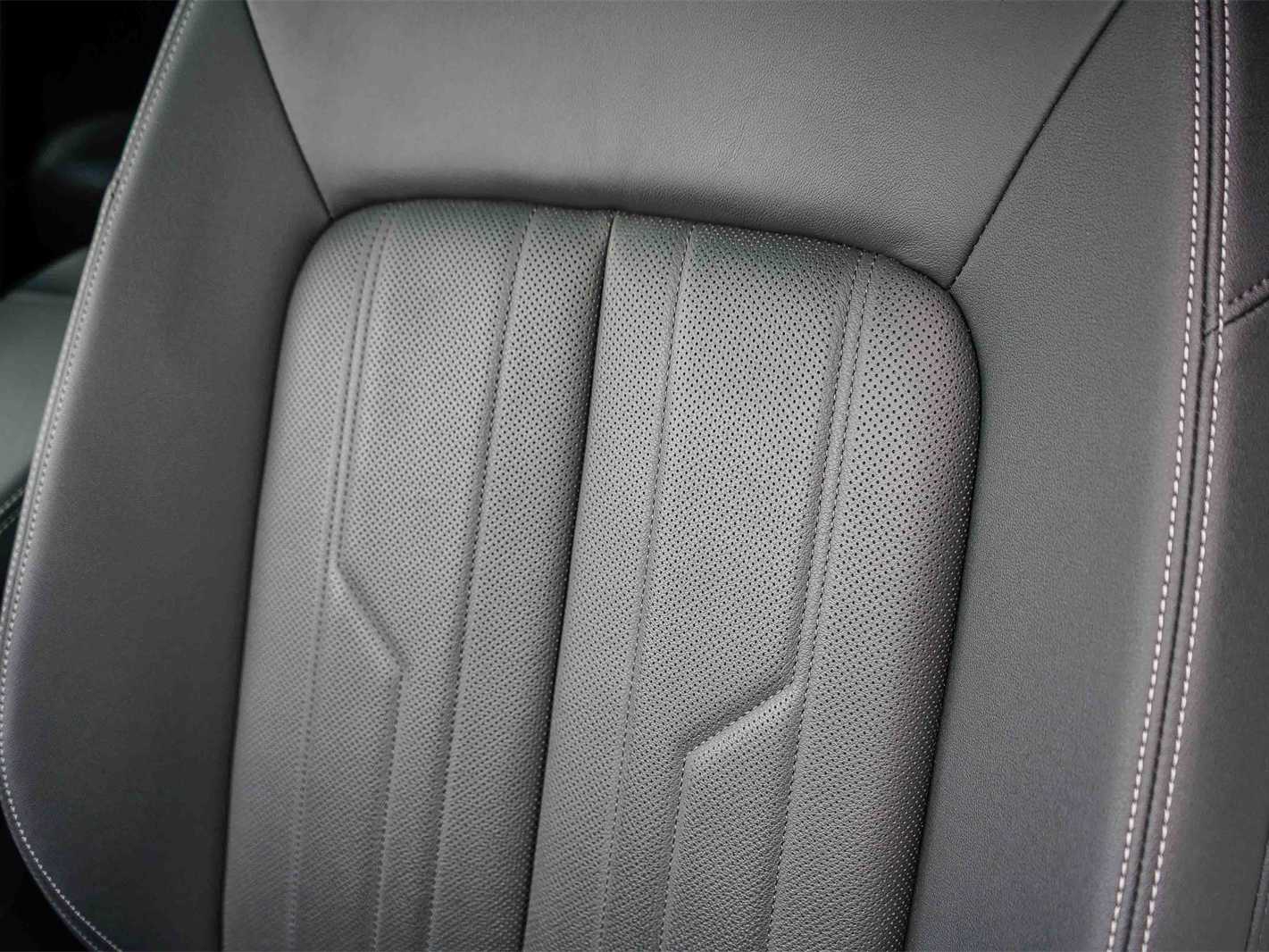 Thumbnail: 2024 Audi Q8 e-tron - 26