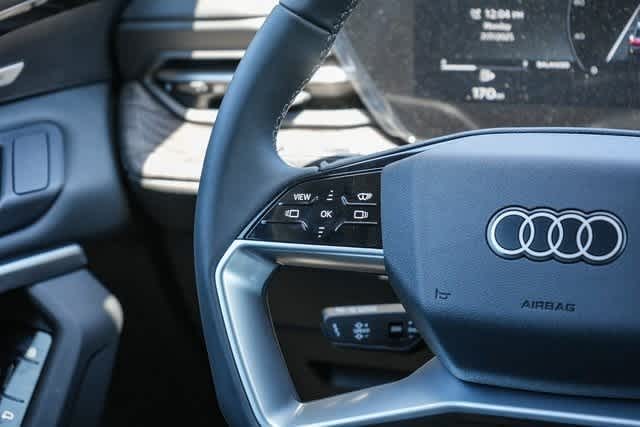 Thumbnail: 2025 Audi Q5 - 19