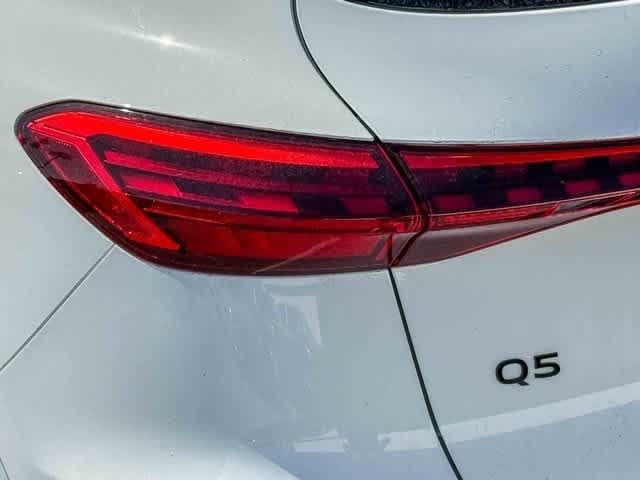 Thumbnail: 2025 Audi Q5 - 8