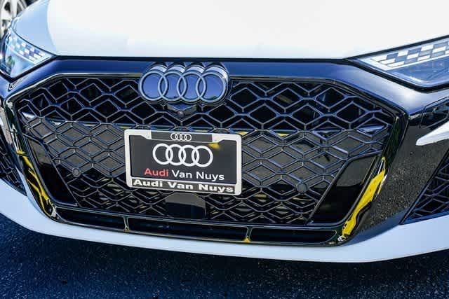 Thumbnail: 2025 Audi RS 3 - 8