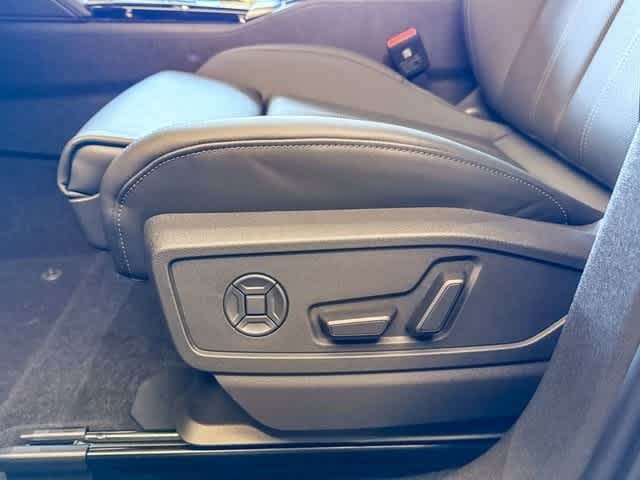 Thumbnail: 2025 Audi Q5 - 21