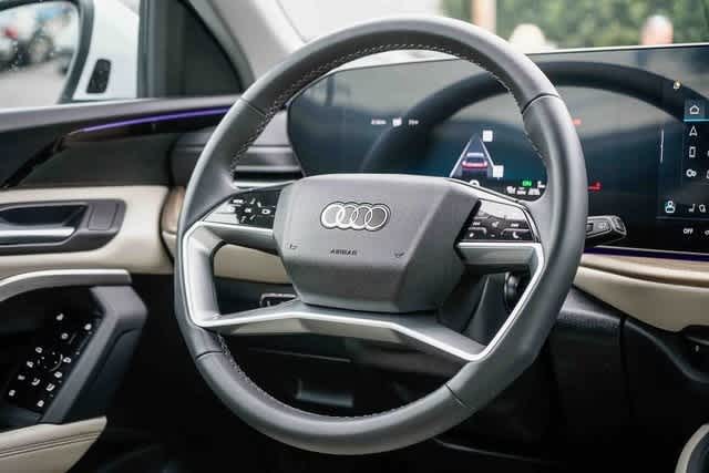 Thumbnail: 2025 Audi Q5 - 15