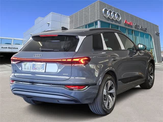 2025 Audi Q6 E-tron Premium Plus photo 4